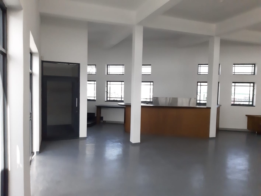 To Let commercial Property for Rent in Woodstock Western Cape